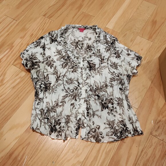 Sunny Leigh Blouses Women's 3x, Classic and Feminine Look! - Picture 8 of 8